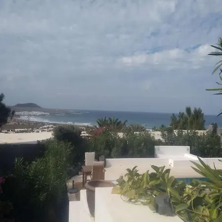 Holiday home Sleeps 4 Pool Wifi T691448 *