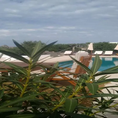 Holiday home Sleeps 4 Pool Wifi T691448 *