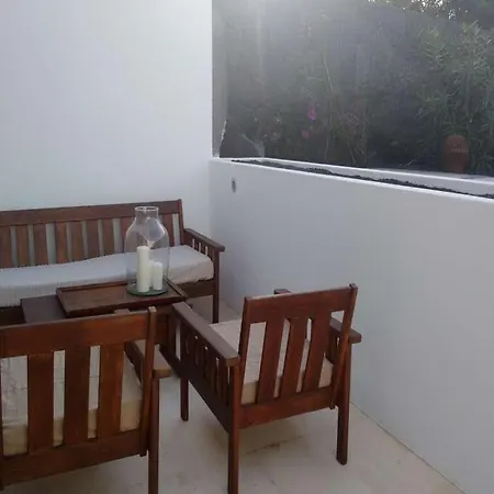 Sleeps 4 Pool Wifi T691448